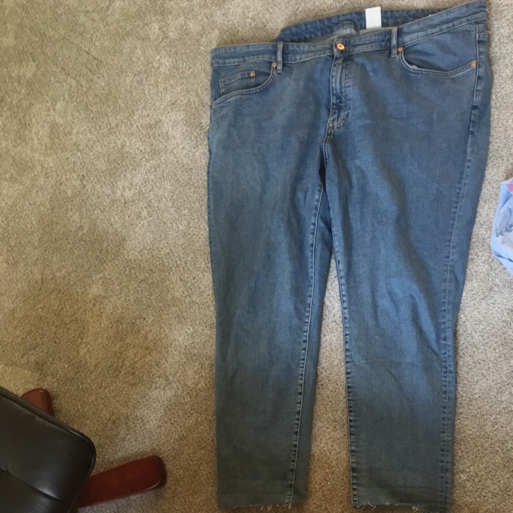 H&M size 22 stretch jeans
